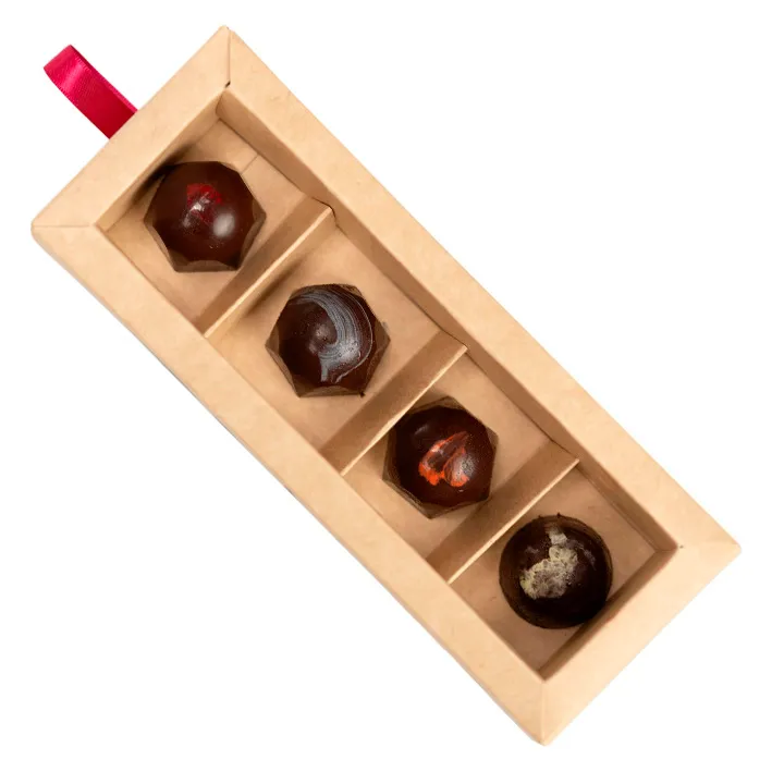 Ver foto de Caja con 4 pzs de Chocolate